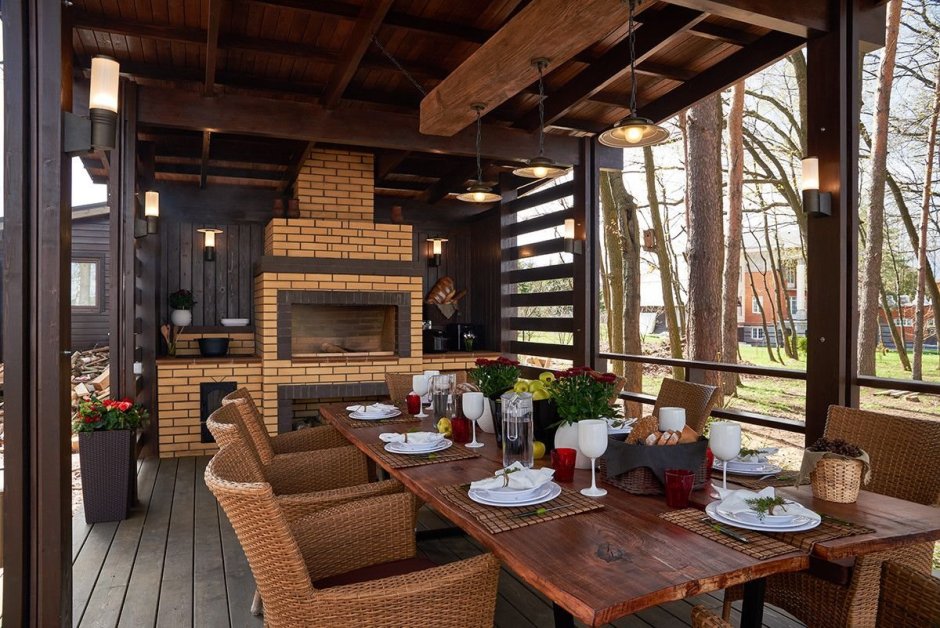 Теплая беседка с мангалом внутри 10х5