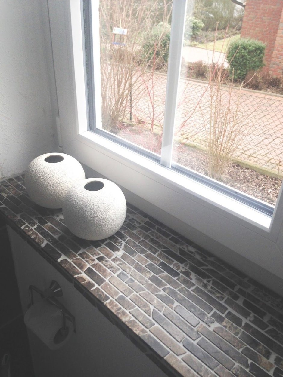 Подоконник из мозаики