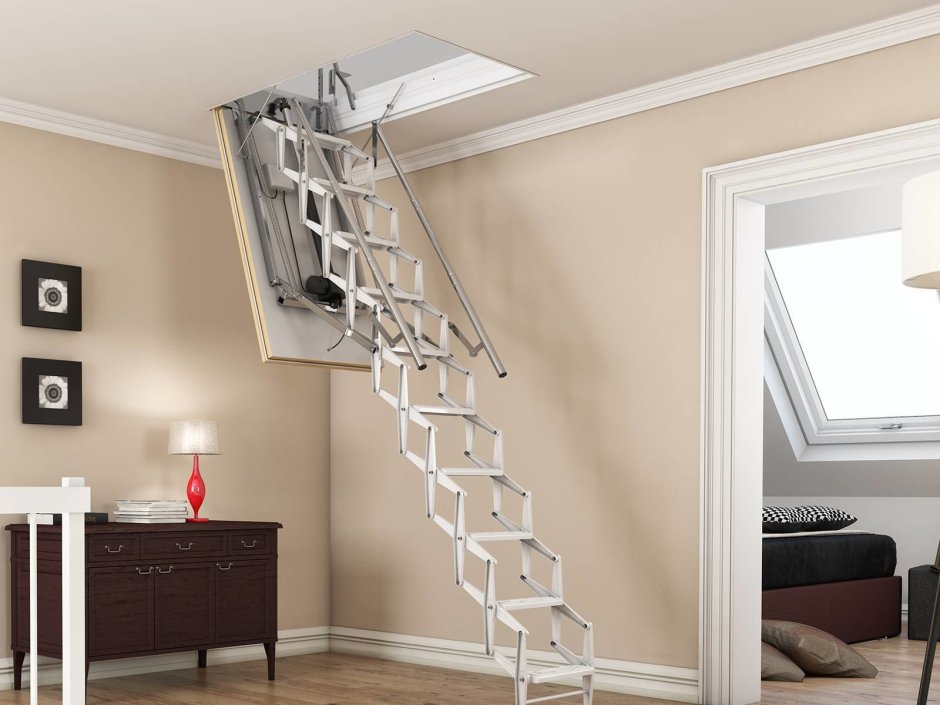 Приставная лестница для антресоли