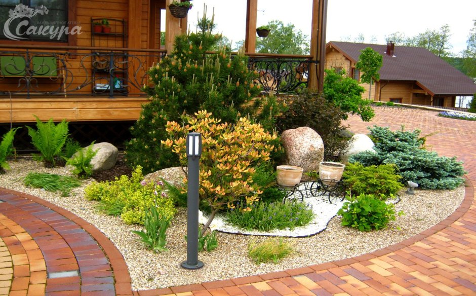 Благоустройство двора в частном доме