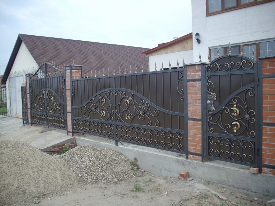 Кованые откатные ворота Коварт