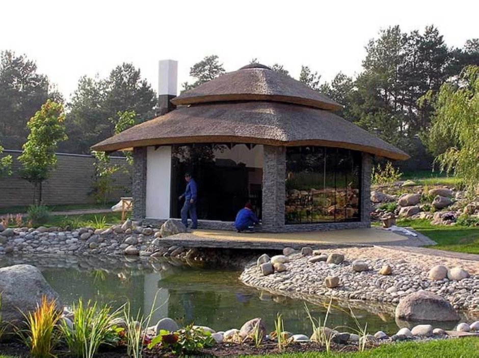 Каменная беседка