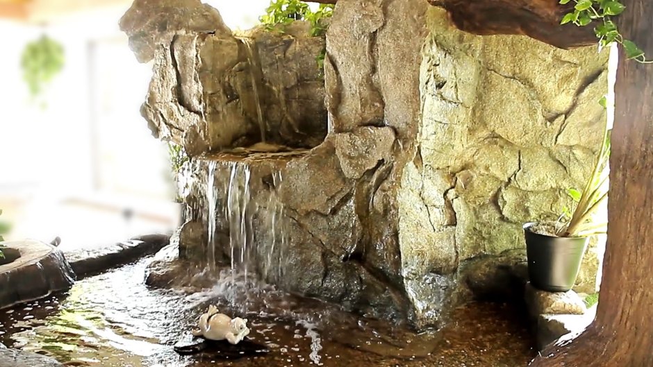 Декоративный фонтан