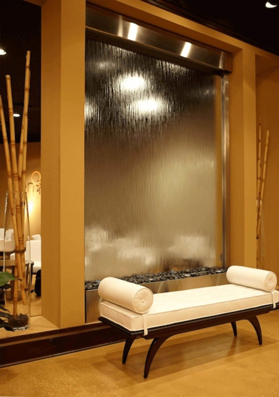 Водяная стена в квартире