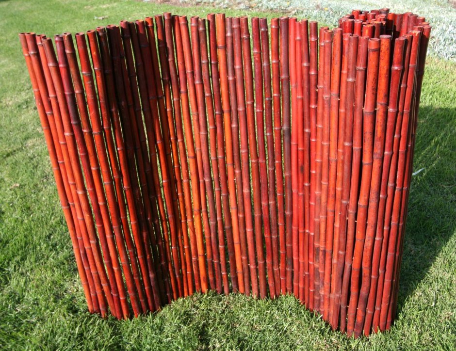 Ограждение из бамбука