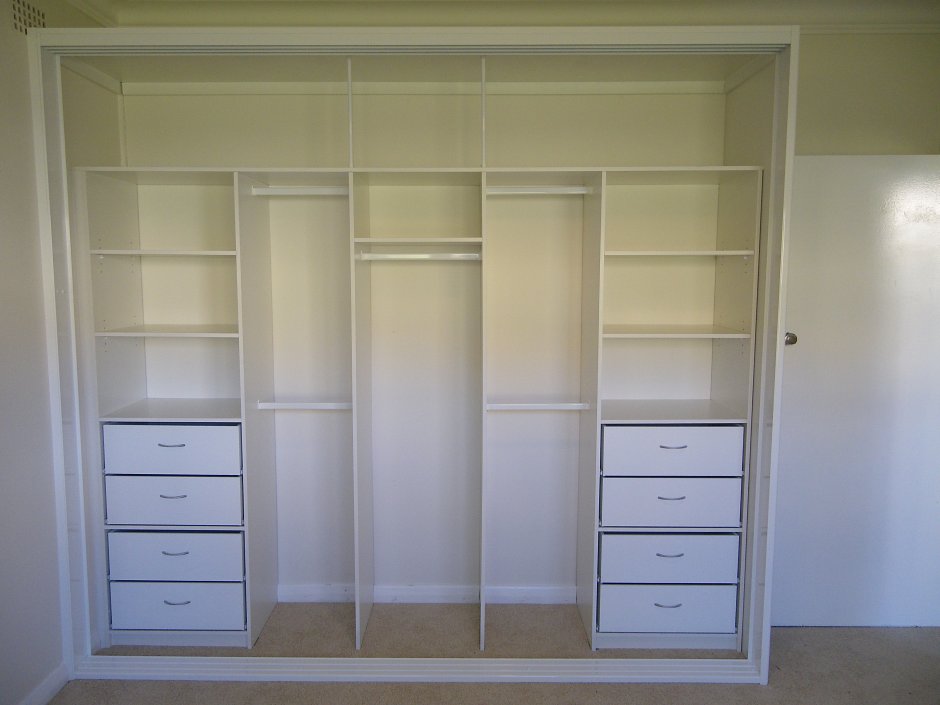 Изготовить встроенный шкаф