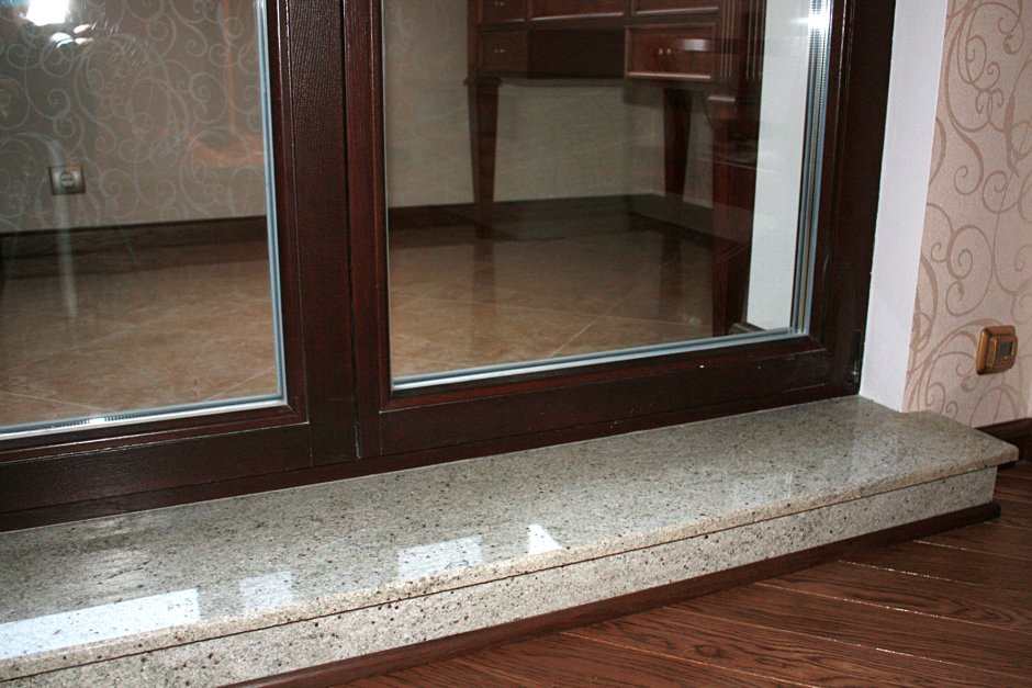 Порог из керамогранита