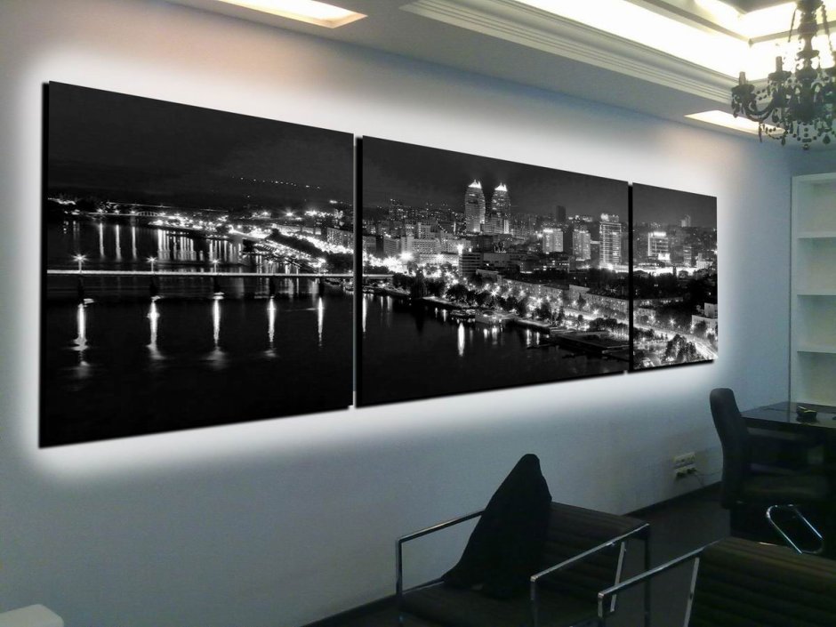 Стеклянное панно на стену