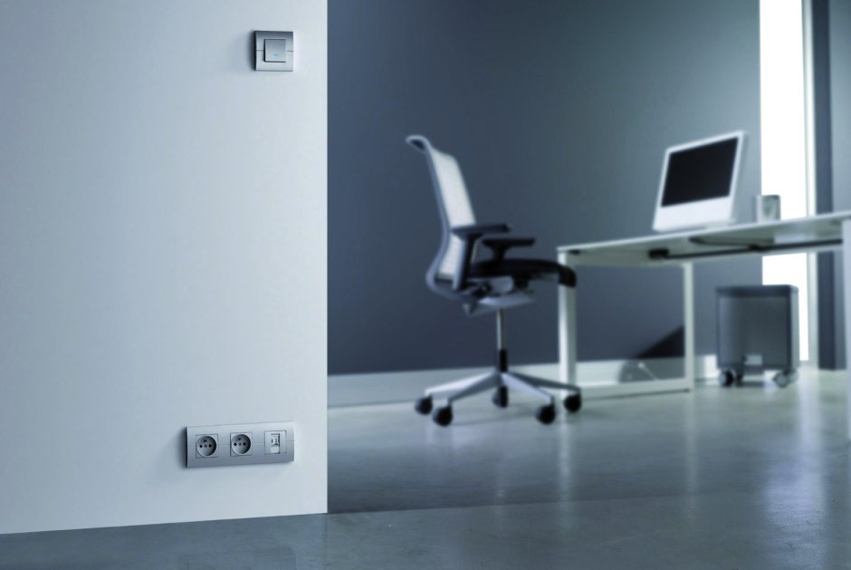 Розетки переключатели Юнг лс 990