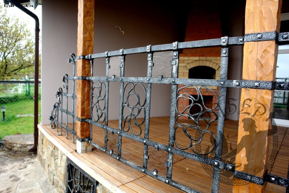 Кованый забор в стиле лофт