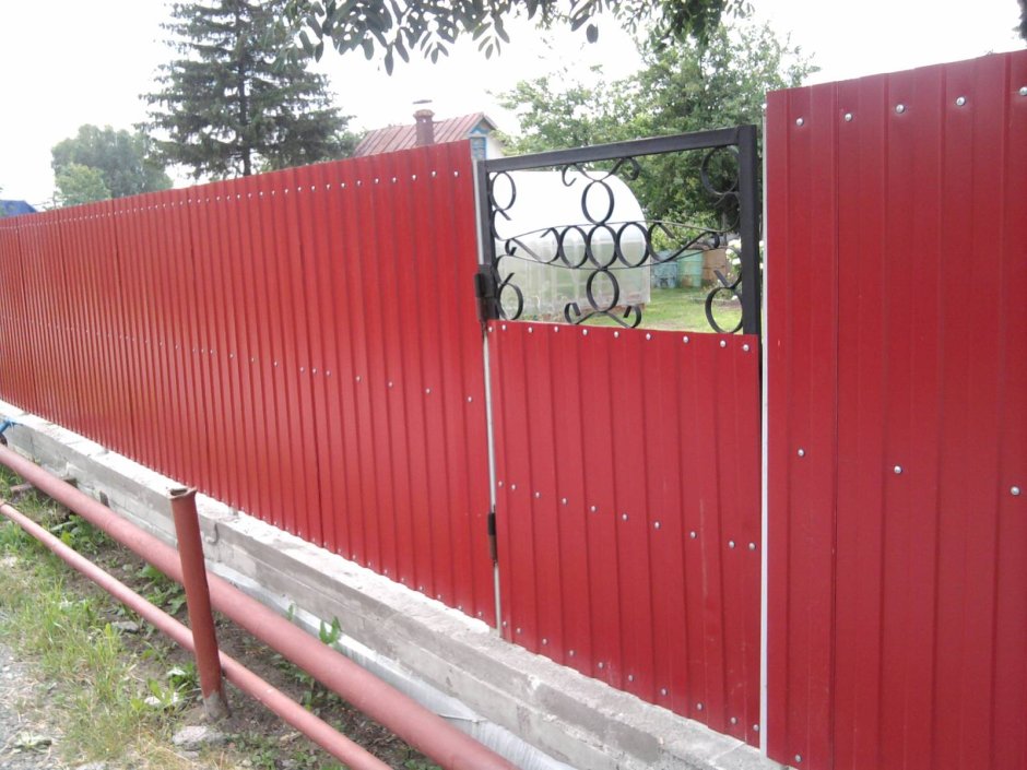 Забор для палисадника из профнастила