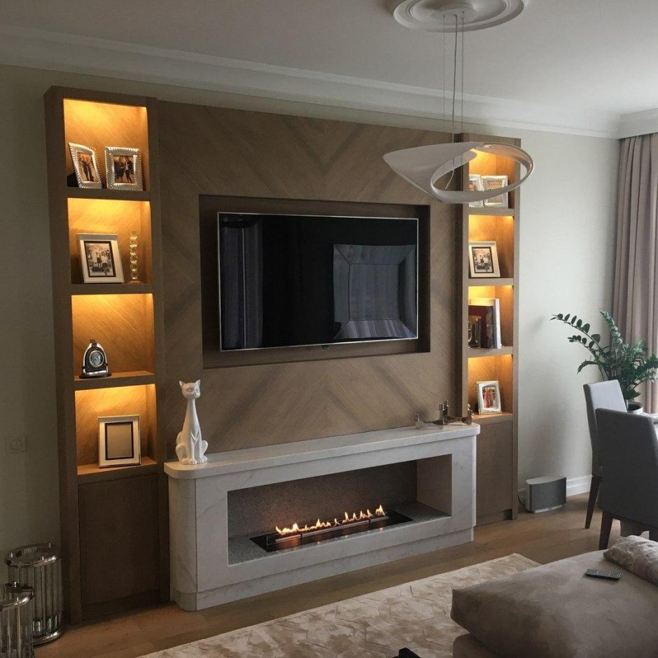 Ниша с камином и телевизором