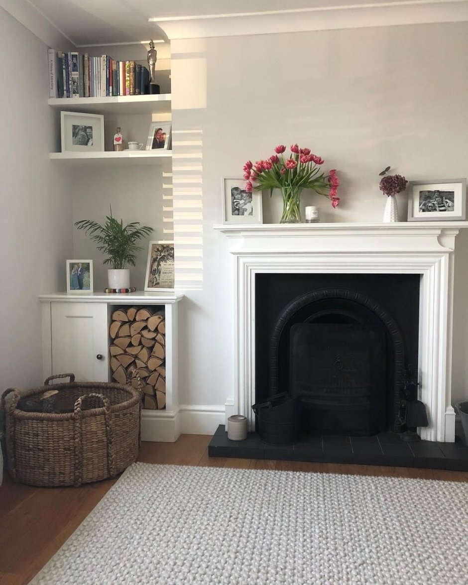 Ниша с камином