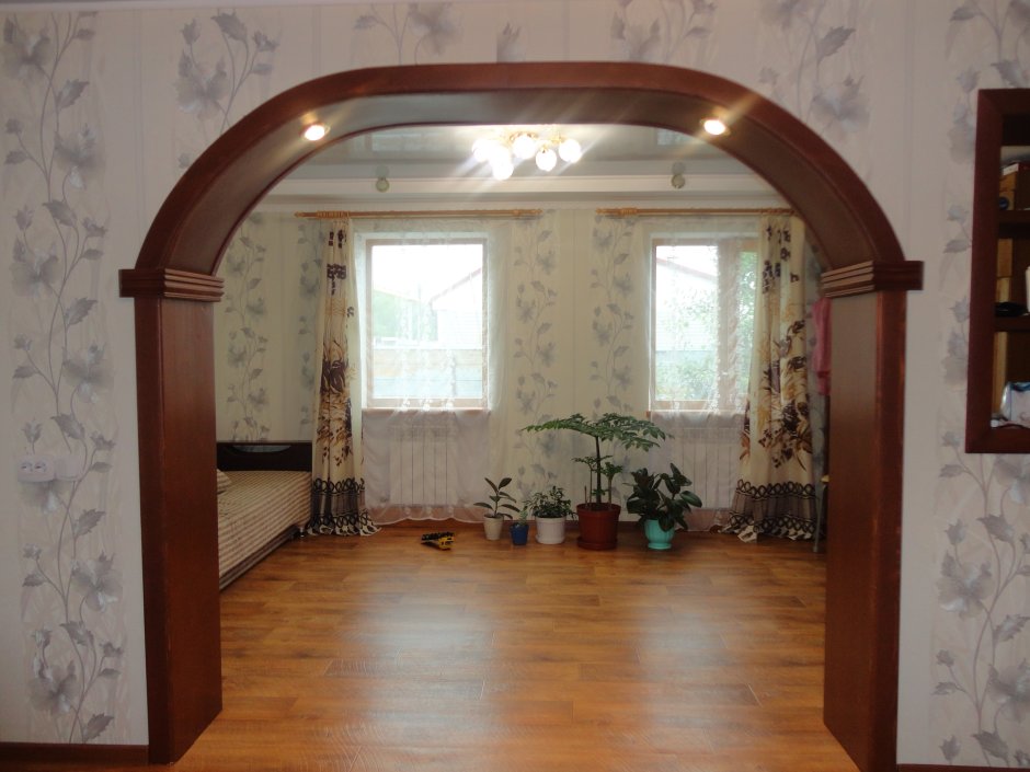 Дверная арка с подсветкой