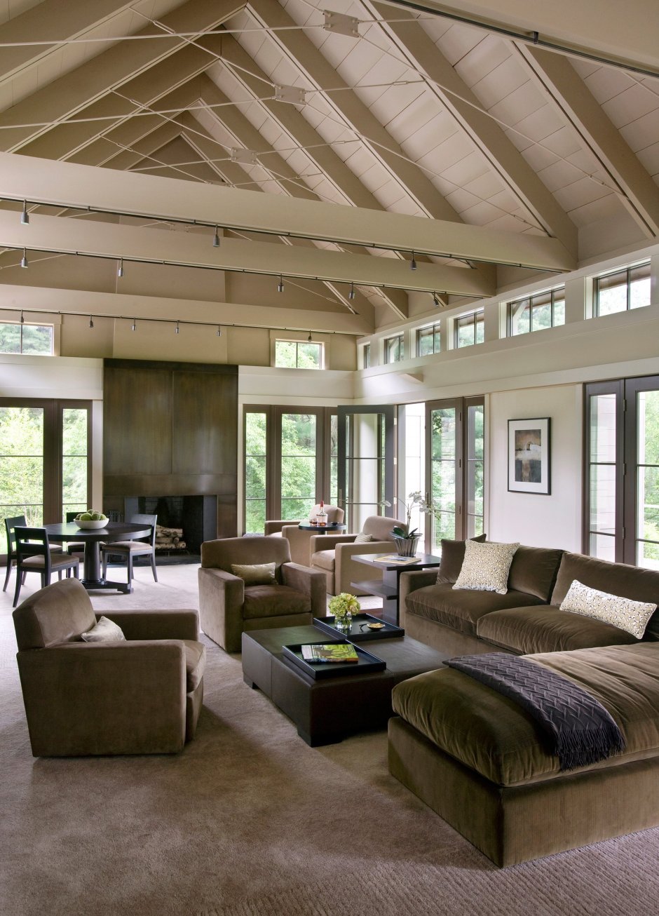 Одноэтажный дом без потолка