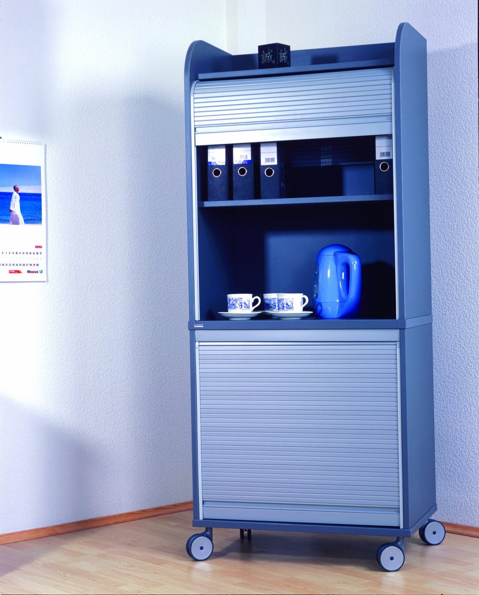 Деревянные рольставни для шкафа