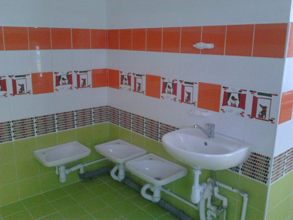 Туалетная комната в детском саду