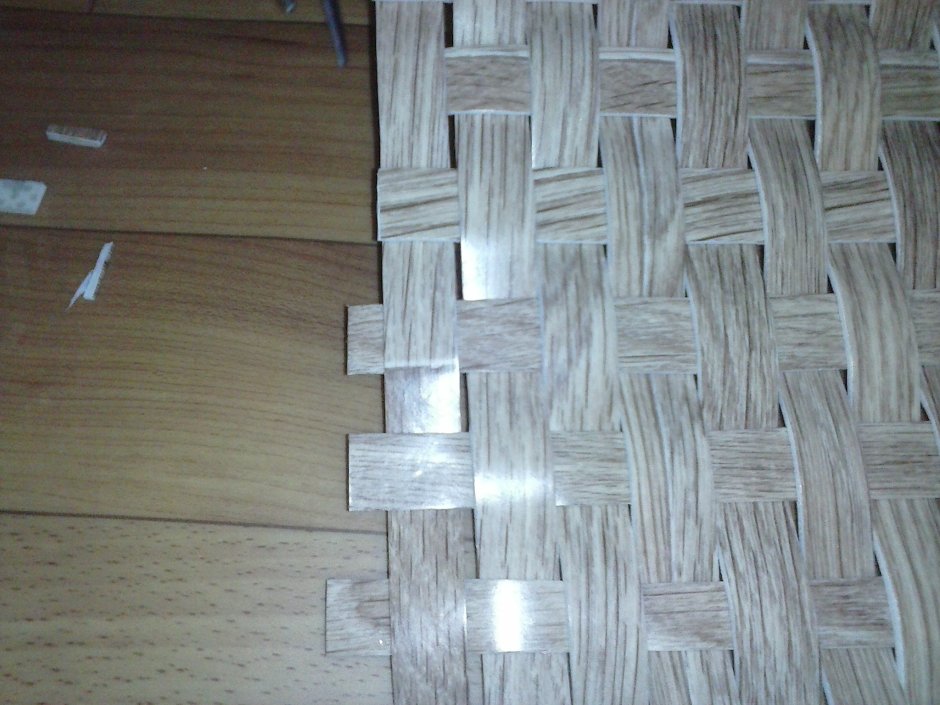 Коврик из остатков линолеума