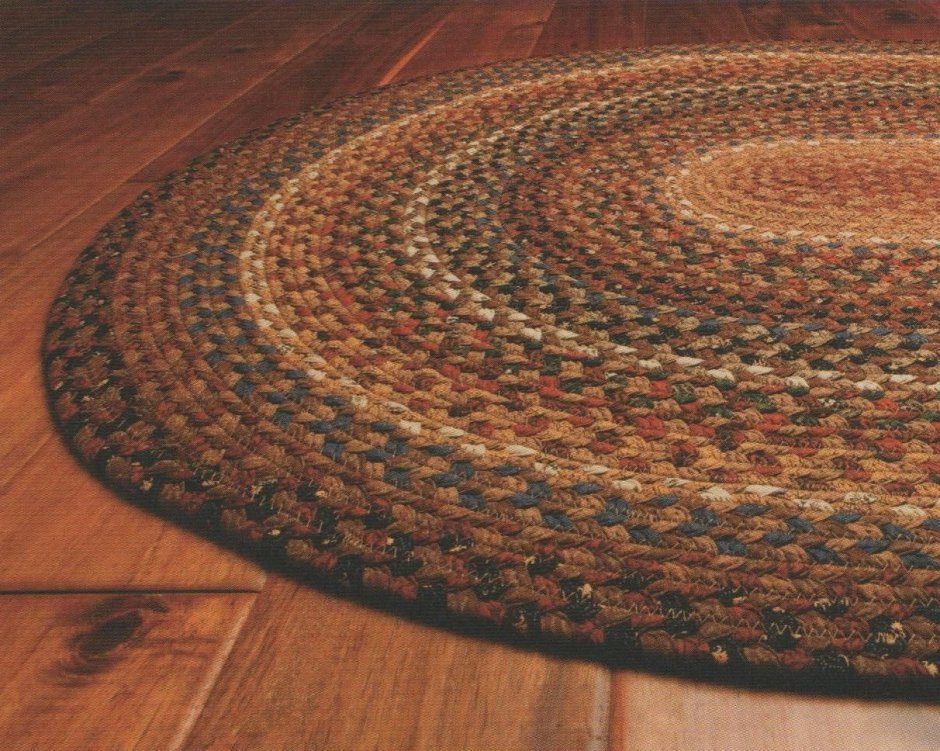 Коврик из косичек из старых