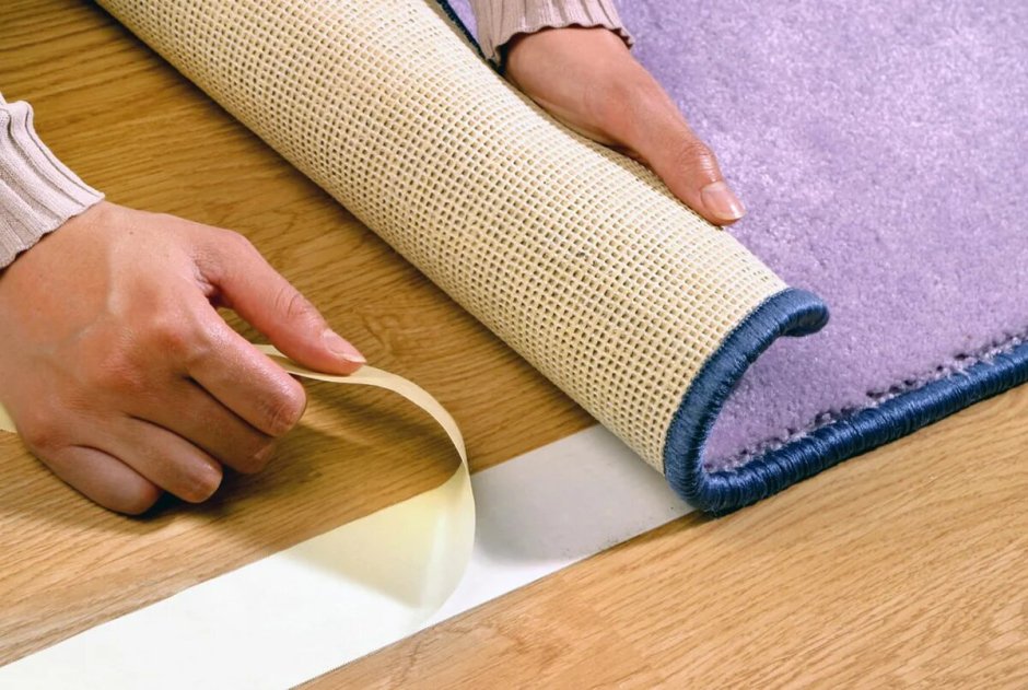 Настил ковролина