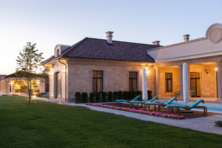 Одноэтажный дом в стиле Прованс снаружи