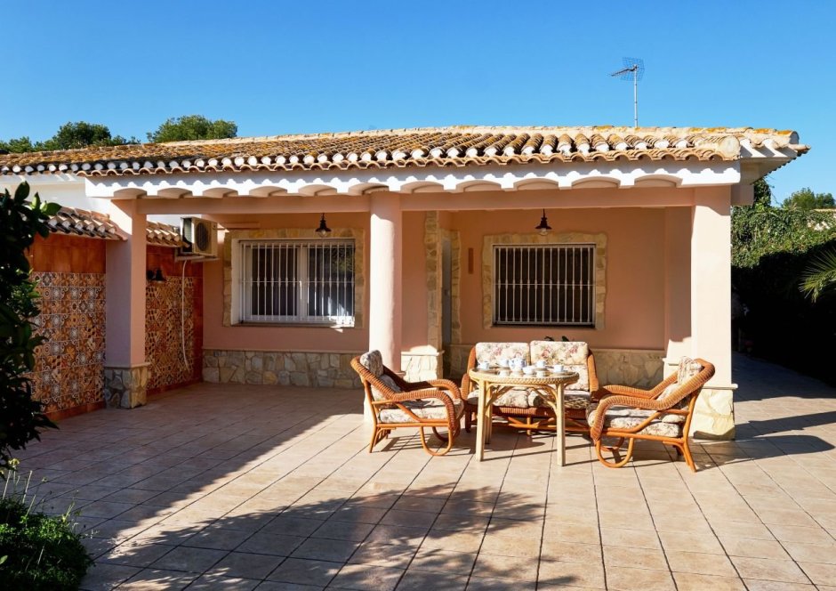 Дом в средиземноморском стиле