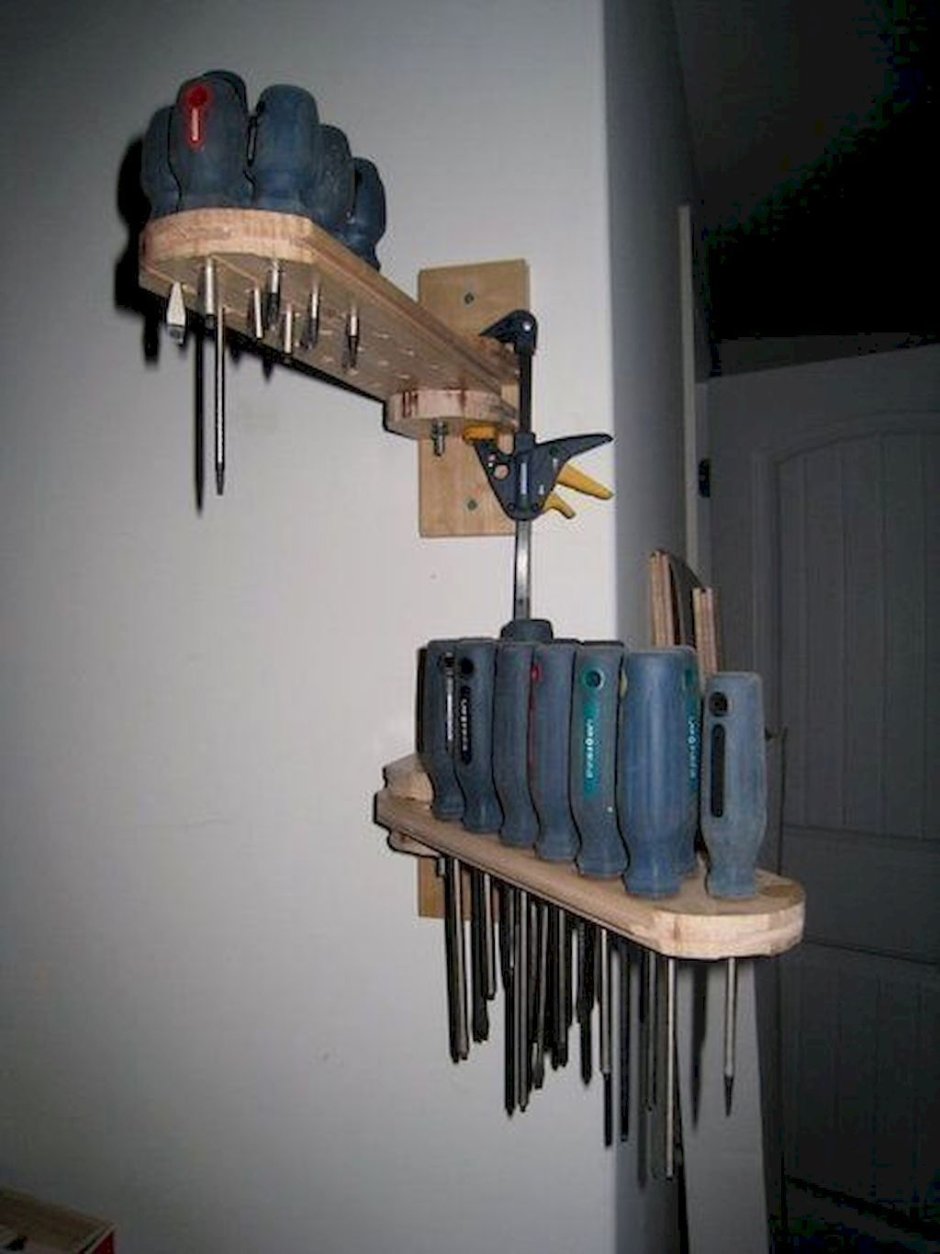 Полка для шурупов