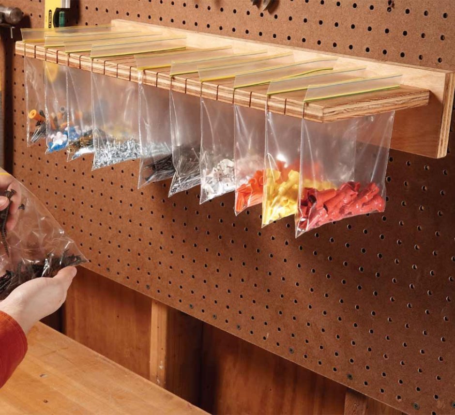 Для мелочи в гараже