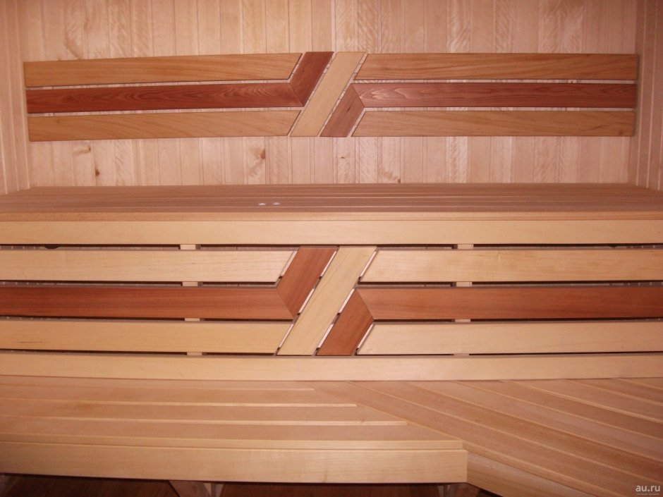 Угловой полок в парилке