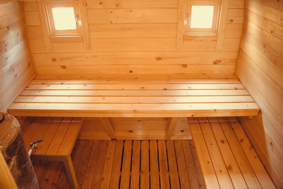 Откидной полог в бане