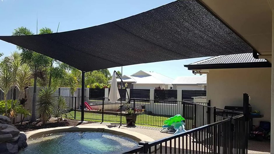 Навес под виноградник