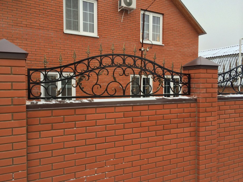 Кованые навершия на забор