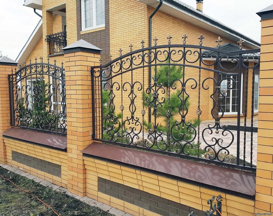 Красивые кованые заборы