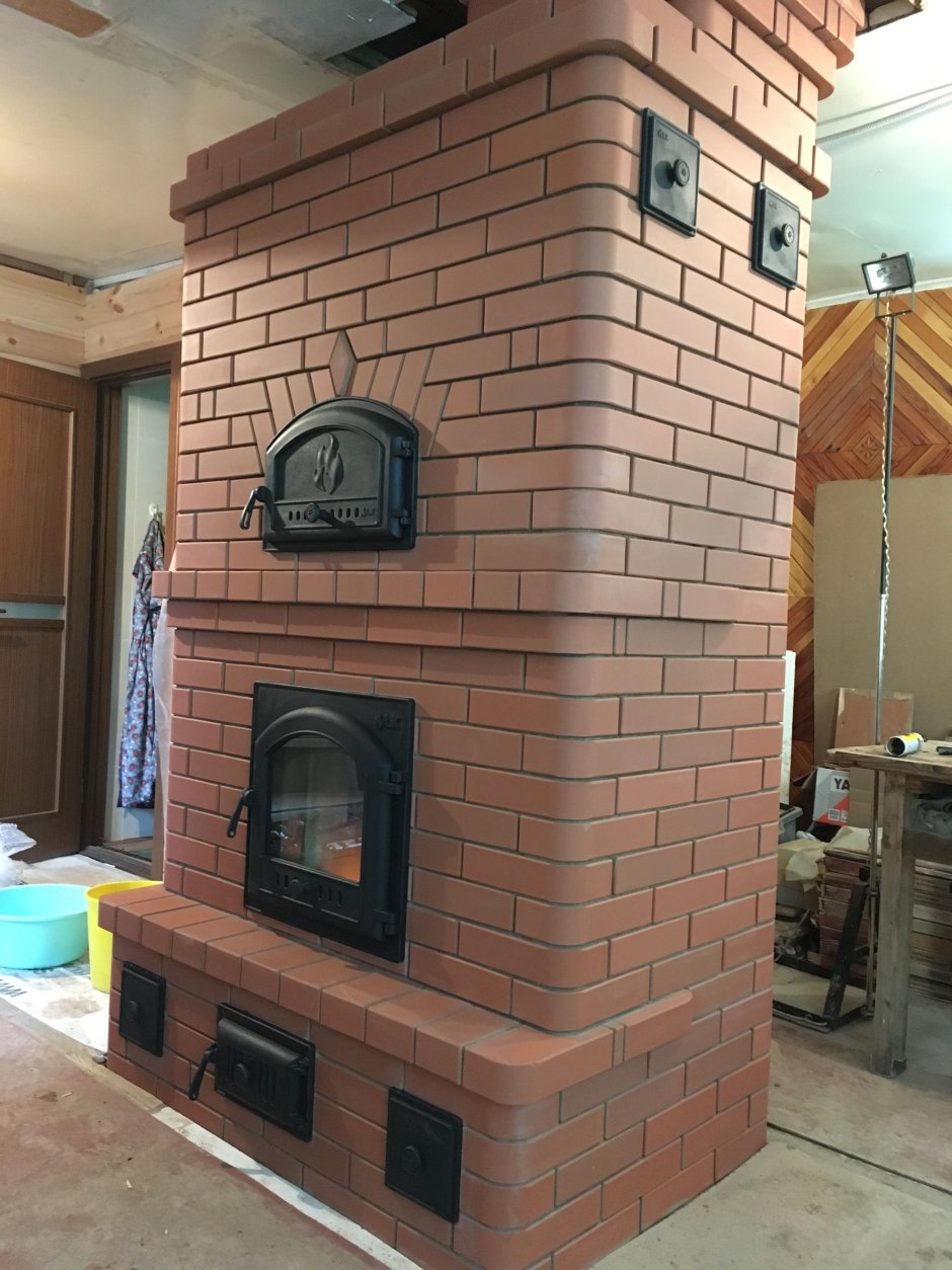 Отопительно-варочная печь из кирпича lode