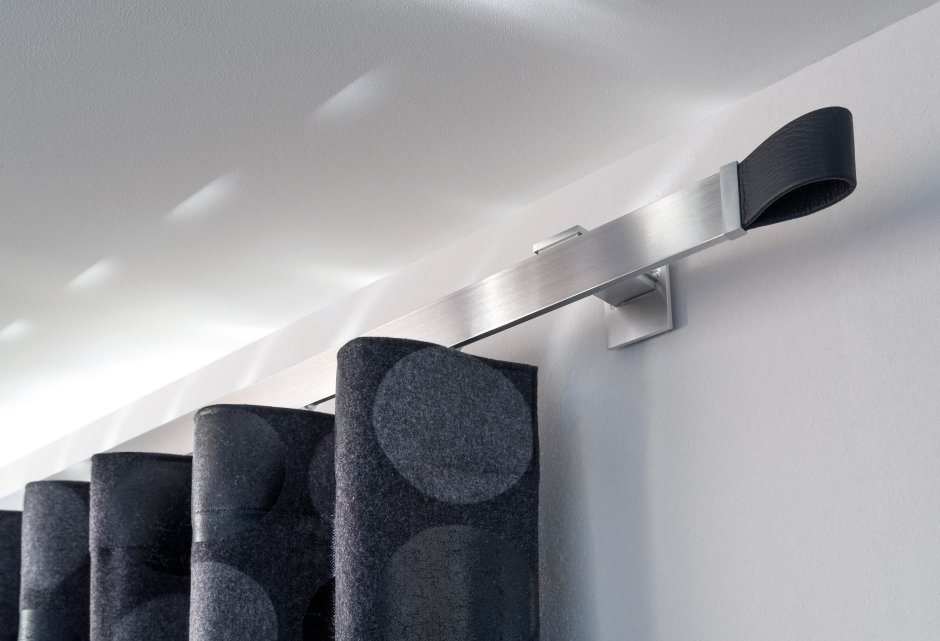 Jab Anstoetz карниз