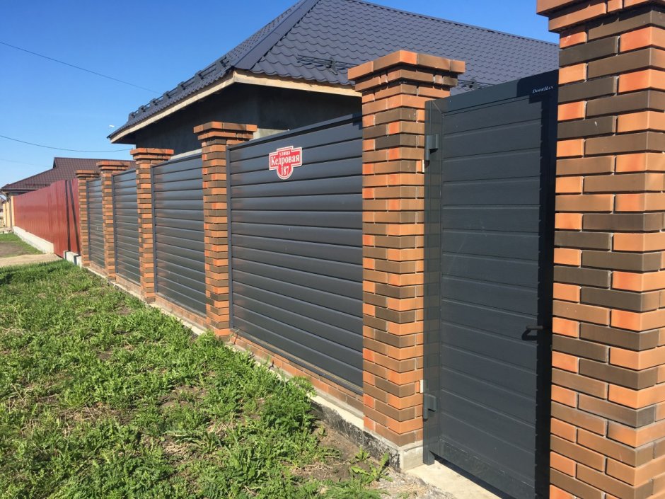 Забор из сайдинга МЕТАЛЛПРОФИЛЬ