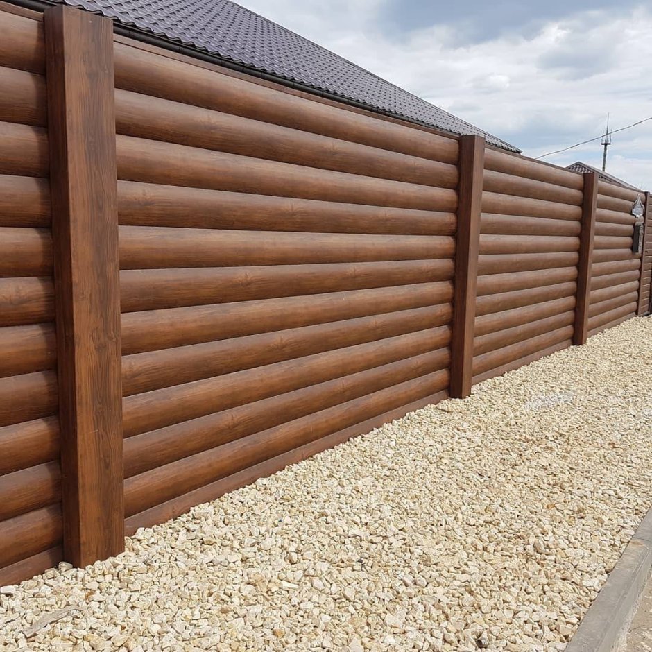 Металлосайдинг блок-Хаус на забор