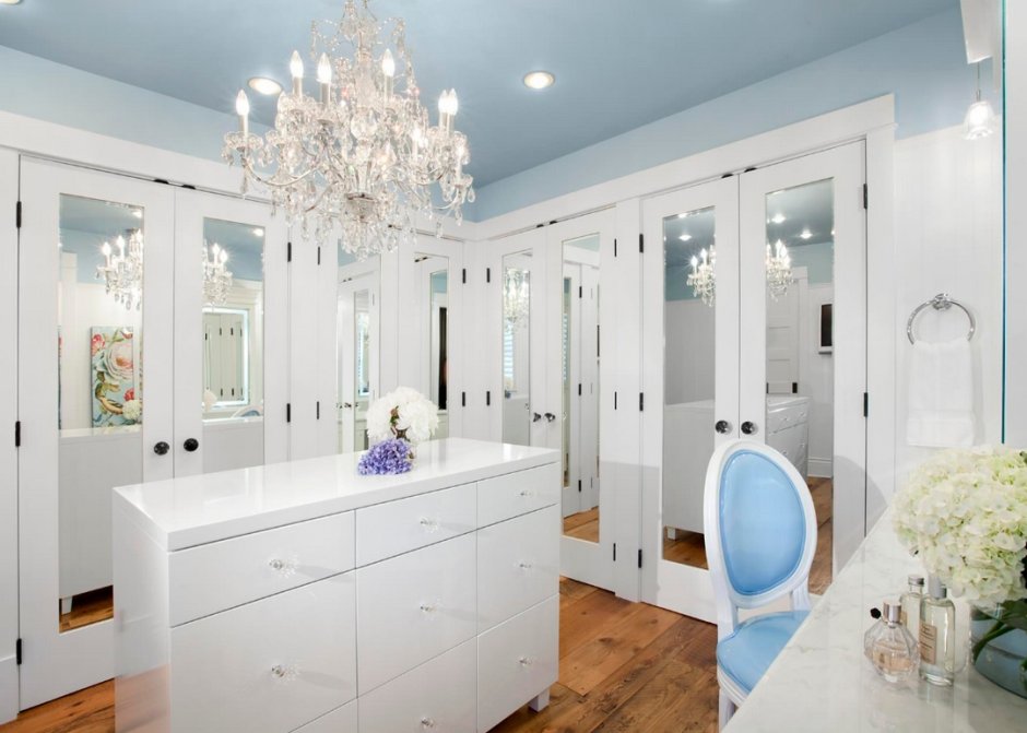 Раздвижная дверь в ванную