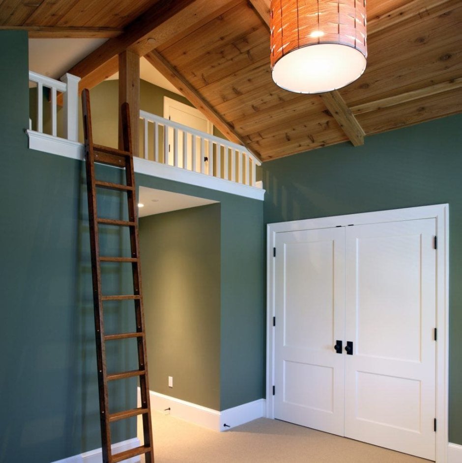 Домик с антресольным этажом