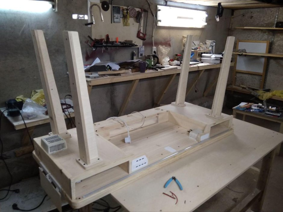 Как сделать умный стол своими руками