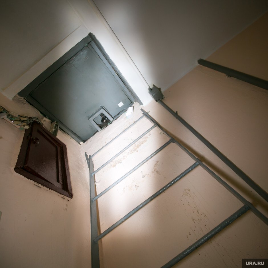 Люк на чердак в МКД