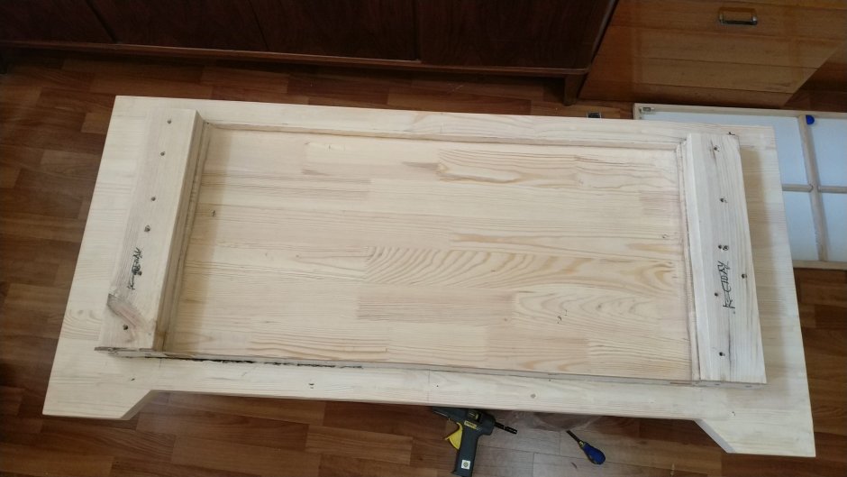 Умный стол для компьютера