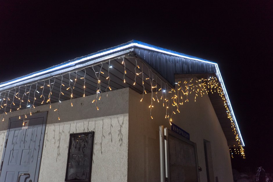 Украшение фасада дома