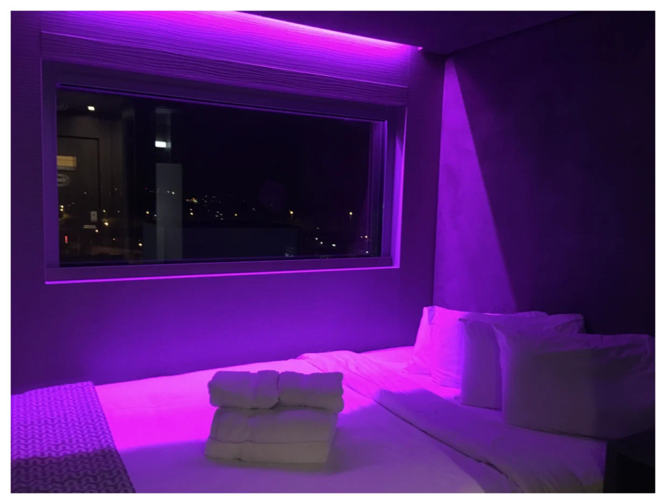 Уличные ступеньки с подсветкой