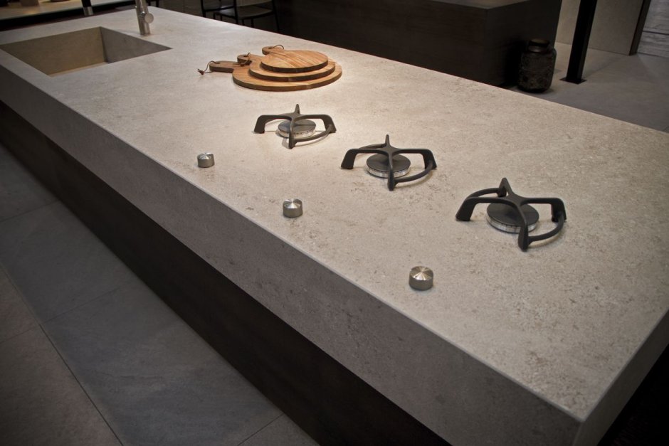 Столешницы и ступени из керамогранита