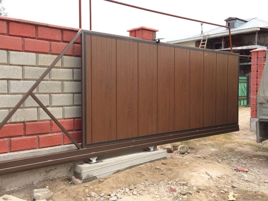 Консольные откатные ворота