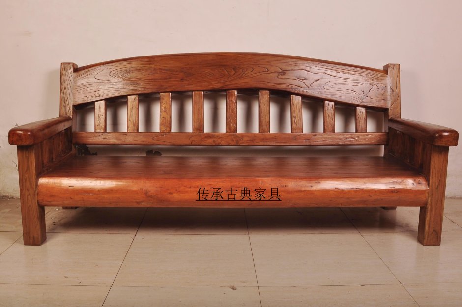 Красивые деревянные диваны