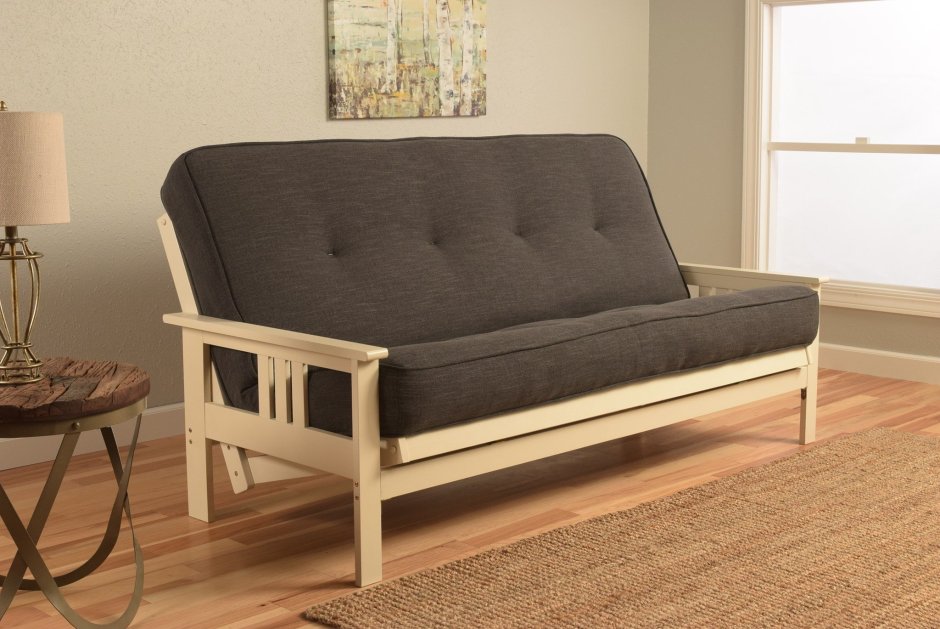 Деревянный диван