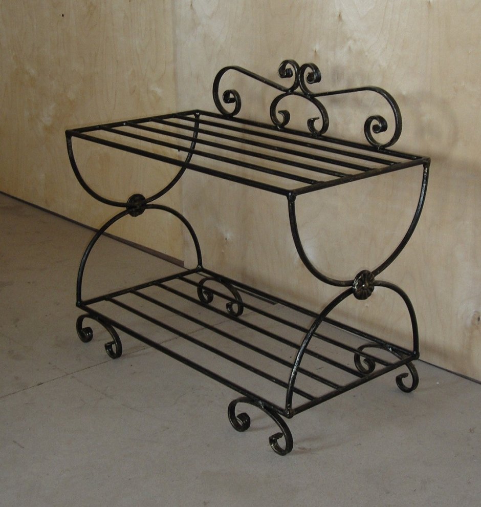 Кованые подставки для обуви