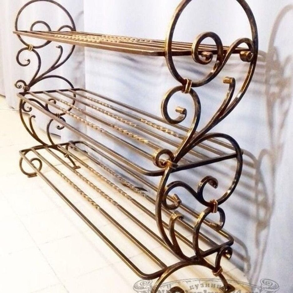 Кованые подставки под обувь